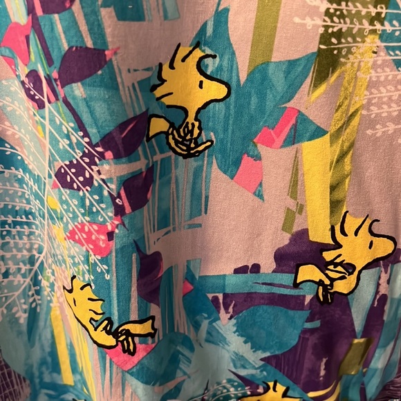 Peanuts Woodstock Scrub Top Size Medium Nurse Doctor Dentist Yellow Purple Blue - Picture 7 of 11